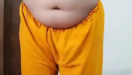 Kayınpeder egzersiz yaparken Hintli kızını sikiyor rani