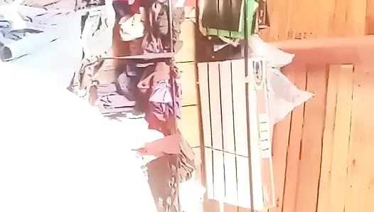 Eva yarak emiyor ve sikişiyor