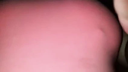 Ona söylendiği gibi yapıyor