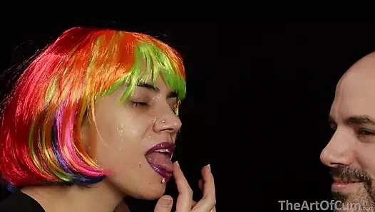 Renkli peruk yüze boşalma!