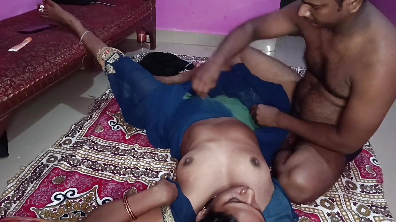 Gav ki bhabhi ki must chudai video part 2
