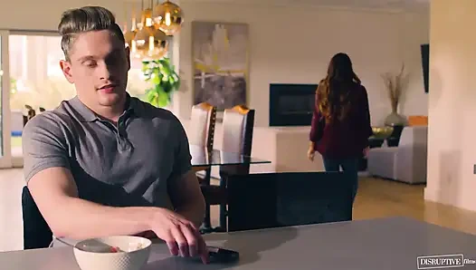 Arkadaşım Valentine'i rahatsız ediyor