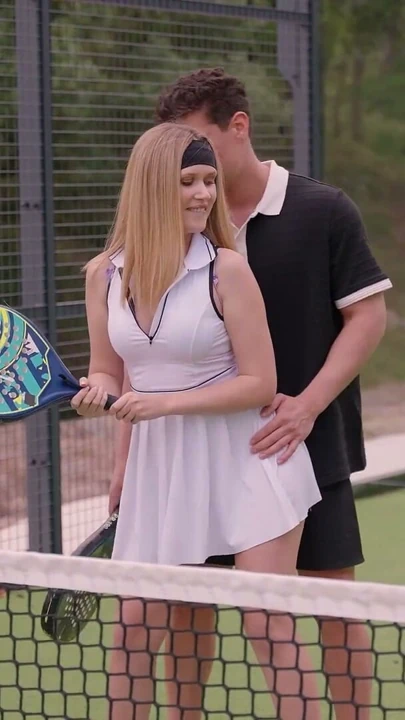 Private com - Una Fairy, bir Padel oyununun yeterli olmadığını düşünüyor, ayrıca anal istiyor | Bölüm 1