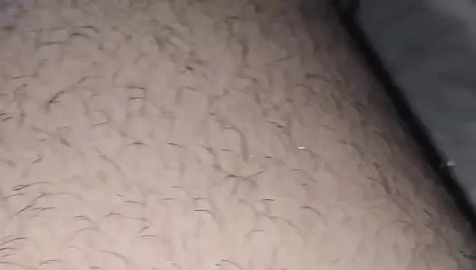 Üvey anne amcığı üvey oğlunun yarağına giriyor ve iyi sikişiyor