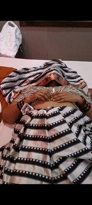 Yenge güzel sikişiyor