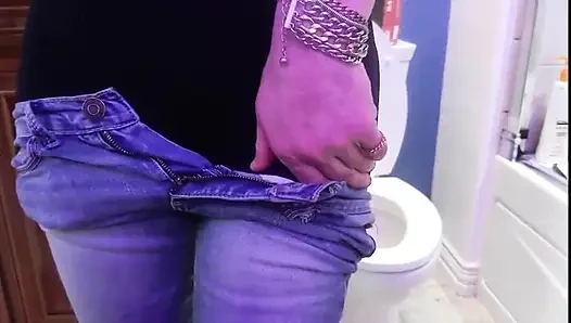 Zoey nine porno yıldızı mahkemeden önce banyoda amıyla oynuyor