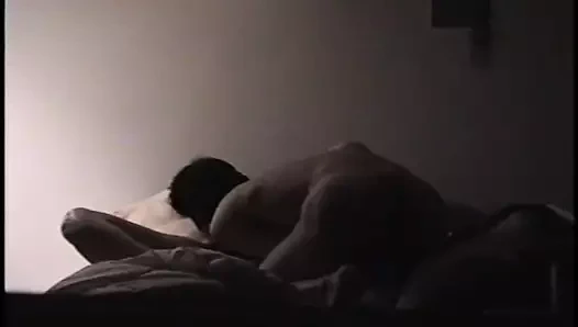 O boşalana kadar teri'nin amını yiyor