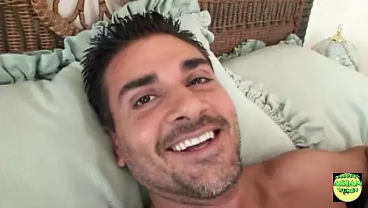 Manuel Ferrara ve arkadaşı kızlarına sert anal ve çifte penetrasyon yapıyor