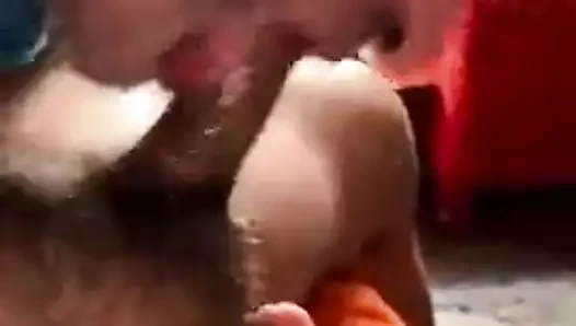 başka bir özensiz ıslak gumjob