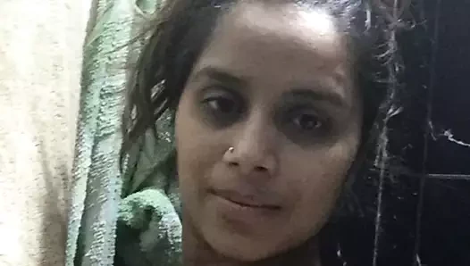 Nri desi punjabi kuri hile randi fuking