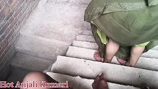 Indian cultured Bhabhi sat on her brother-in-law's thick penis and released the water from her thirsty pussy while screaming
