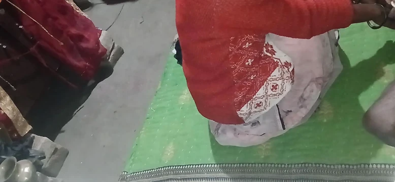 Desi Village Bhabhi Ko Doggy Style Mein Jamkar Choda - Tight Chut Faad Di Hindi Audio