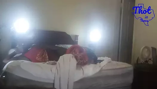 Teksaslı üçlü - sahne 7 domaltarak sikişiyor biseksüel orta yaşlı seksi kadın lezbiyen amcık yiyor