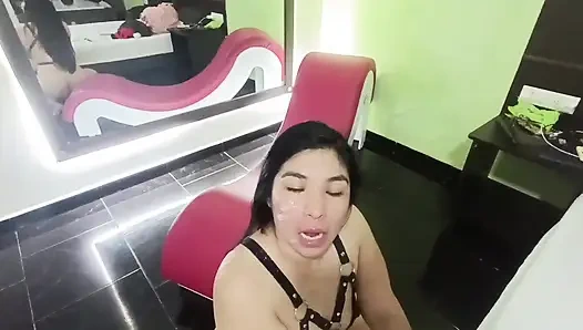 SON BÖLÜM. BIR MOTELDE ANAL SEKS .. Bir motelde götümü sikiyorlar ve yüzüme boşalıyorlar