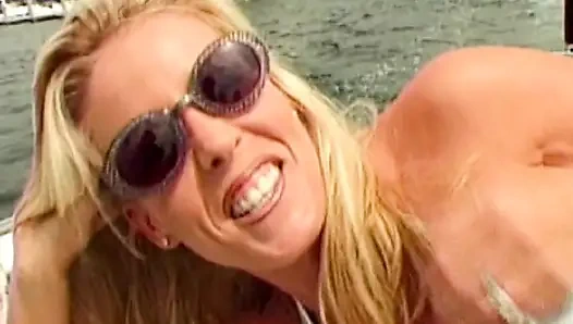 Stunning French MILF Got Her Pussy Banged on Yacht