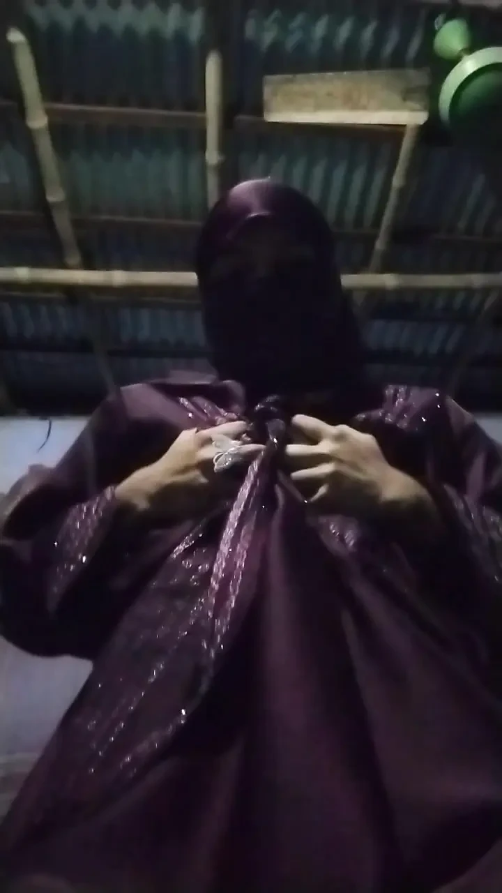 Desi Hijab Queen Lima New Hijab Sex Video Bangladesh Girls Big Boobs And pussy