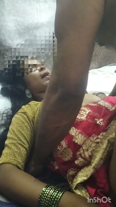 Tamil kız kocasıyla inliyor | Klip 1