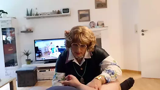 Temizlikçi ilona ve teslimatçı