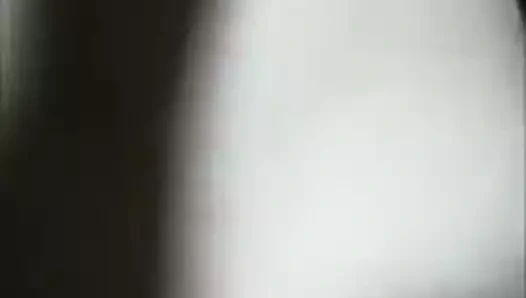 Tuca me decko od pozadi ( insta pavlovicnina200 )