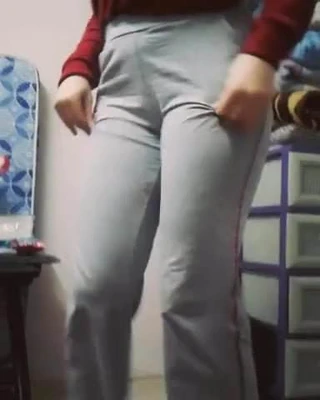 seksi türk sürtük göt sallayarak dans