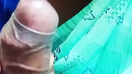 Hintli tamil ev hanımı elle muamele ve oral iş döl yutuyor hizmetçi derlemesi boşalma