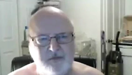 büyükbaba inme üzerinde cam