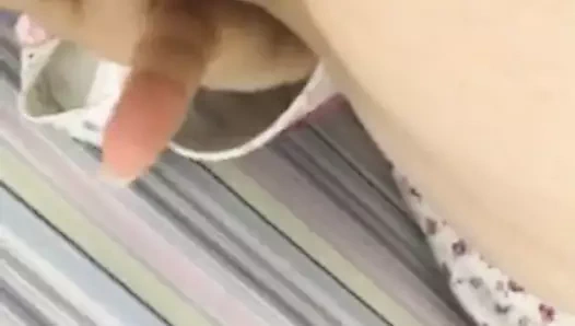 Sürtünme klitoris arkadan