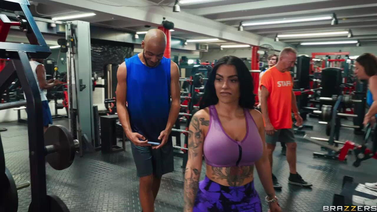 O kadar sinsi olmayan halka açık bir spor salonu bang.resmi Mısırlı brazzers