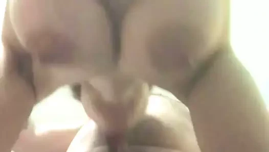 Gabi iyi bir facefuck seviyor