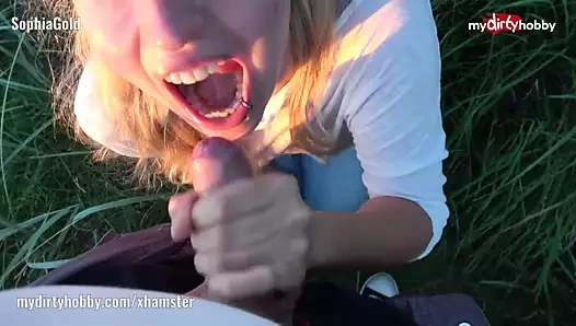 Benim kirli hobim - sahilde sıcak kamu oral seks