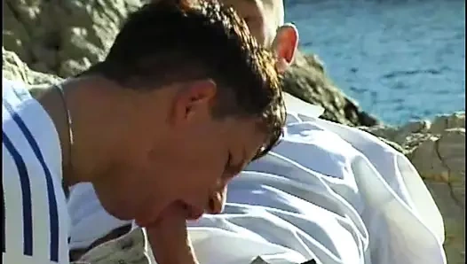 Açık eşcinsel seks macera arasında bir sıcak genç ayartıcı