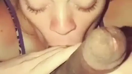 dizlerimin üzerindeyken emmek