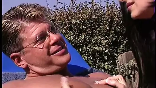 Büyük göğüsler sikişiyor - ABD'de saldırı!! - Cilt. #06