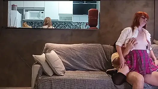 İkisini de sikiyorum