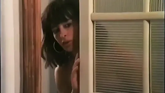 Rocco Siffredi'nin sert yarağının tadına bakıyor bir kız için vahşi sikiş