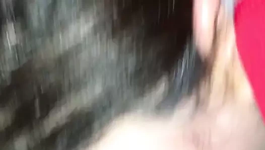 İş arkadaşımı daha iyi bir fahişe olması için eğitiyorum.