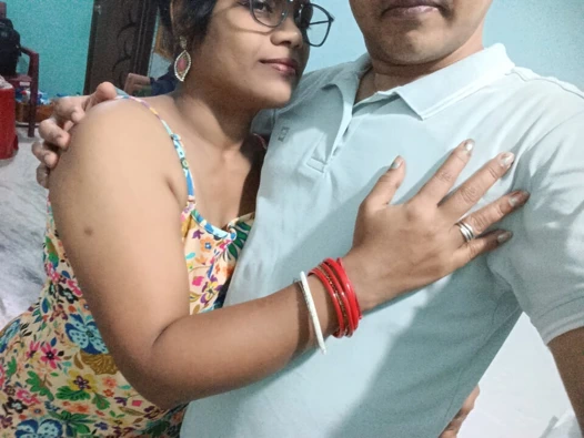 Üniversite profesörü mira genç müdürle gizli seks ve döllenmiş amcık - viral seks