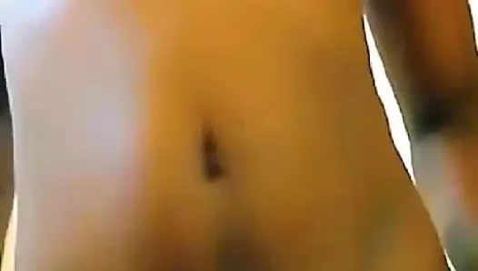 Güzel götlü kız