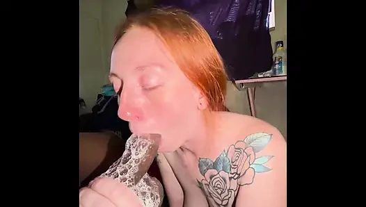 Özensiz pawg gırtlağına kadar