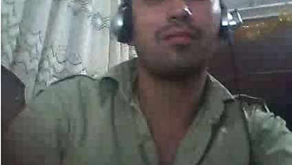 Düz adamlar ayak üzerinde web kamerası #410