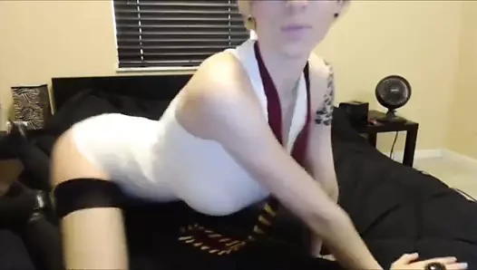 Büyük memeli hp hayranı - mortvids