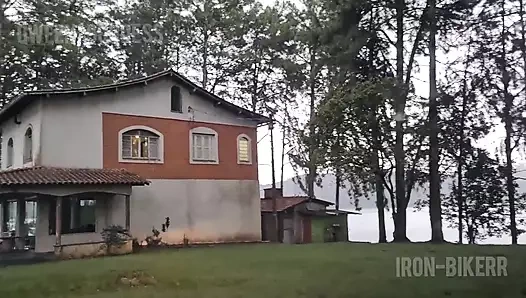 Göl evinde seks yapıyoruz