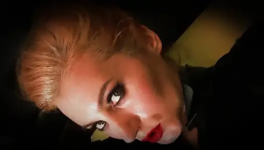 Onu bacaklarımın arasında bitir