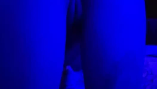 Voici mon beau petit cul