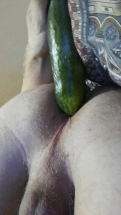 salatalık ile eğlence