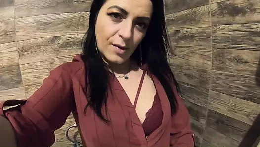 Orta yaşlı seksi kadın ep 139'un maceraları çişle oyna