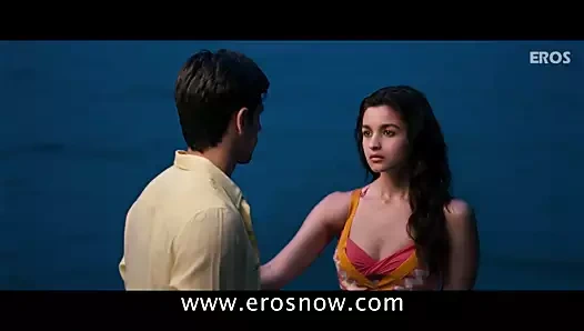 Siddhart malhotra ile Alia bhatt - yılın öğrencisi