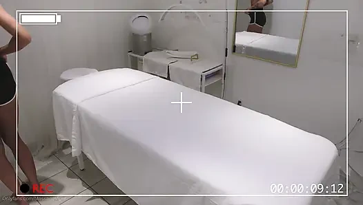 Real Massage Therapist Gets Sucked and Fucked by Fit Blonde Client