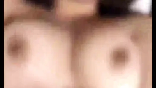 Hintli tinder randevusu kızı çok sert sikiyor