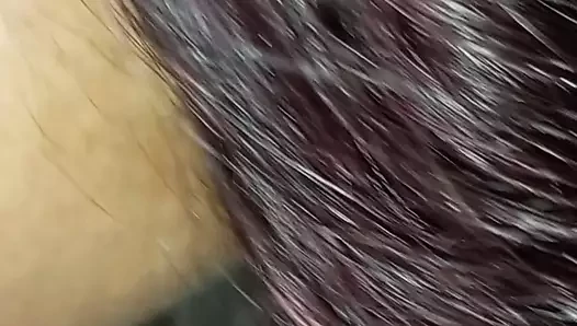 Karın işe gittiğinde böyle yapıyor, komşuyu bir damla spermsiz bırakmadan emiyor